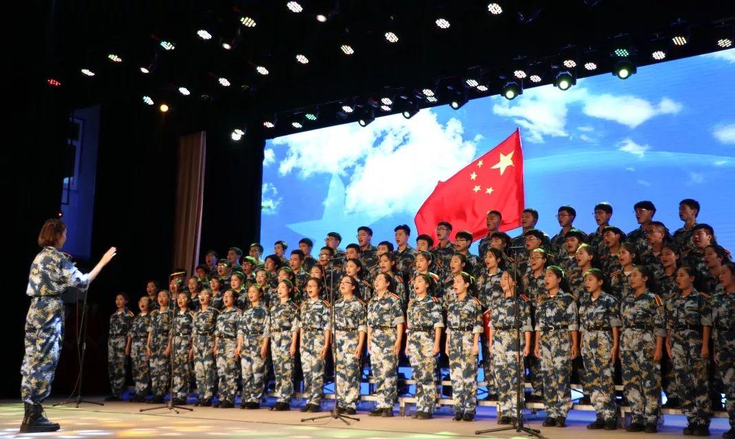 《大江大河3》大结局：梁父帮梁凡集资，最终锒铛入狱且病死狱中