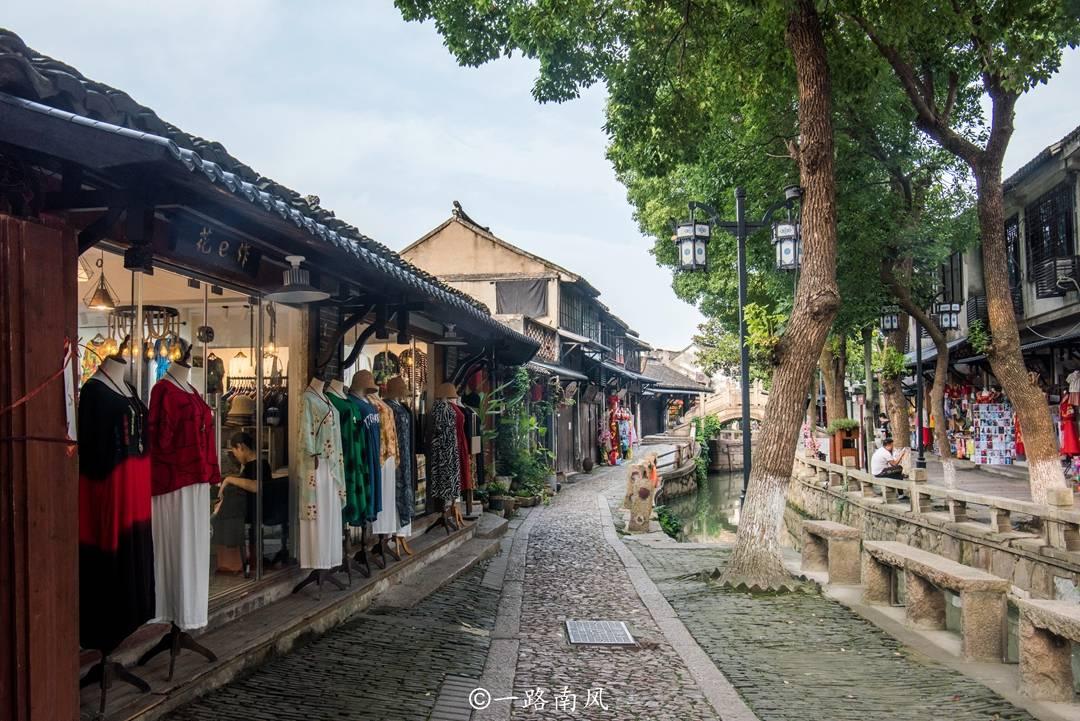 “更读书社”联合社区开展文化共建